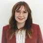 Portraitfoto von Helen Juliane Hamann, Personalbearbeiterin, Wiedemann & Winz - Kundenstimme zu lkw-fahrer-finden.de